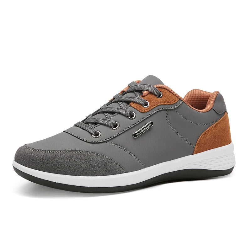 Tênis Casual Masculino em Couro - MOT011